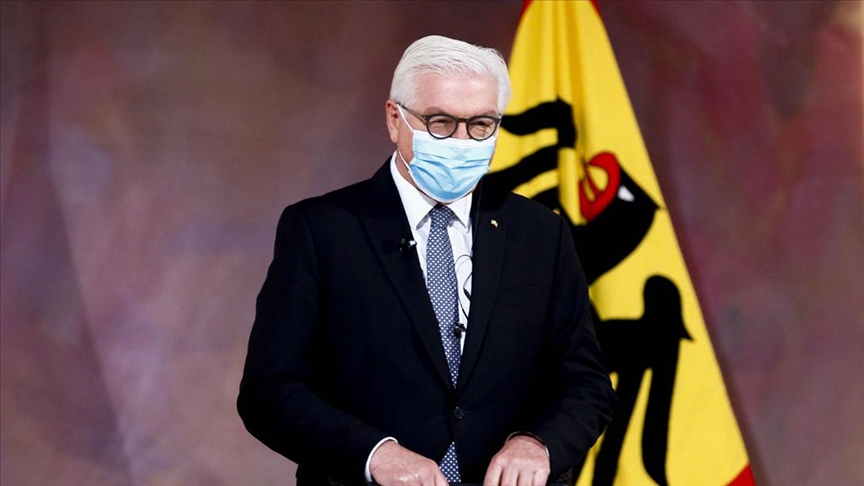 Cumhurbaşkanı Steinmeier Kovid-19 aşısı oldu