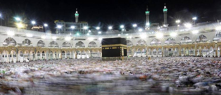 Suudi Arabistan, ramazanda Kabe'ye kabul edilecek ziyaretçi sayısını artırıyor