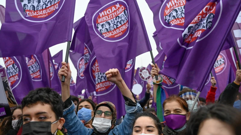 Kadın Hakları Grubundan Kapatma Davasına Tepki