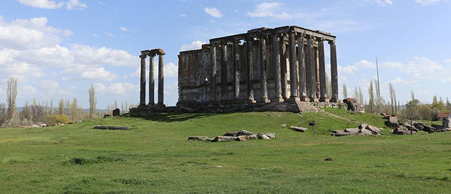 Aizanoi Antik Kenti'nde hızlandırılacak projelerle daha fazla turist hedefleniyor