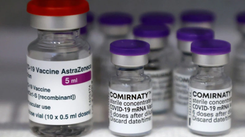 “AstraZeneca’dan Sonra İkinci Dozda Pfizer Aşısı Olmak Güvenli”