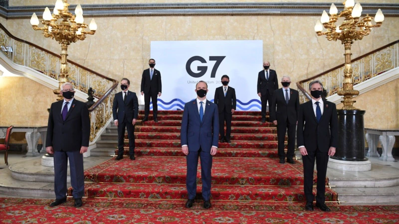G7 Toplantısında Covid-19 Paniği