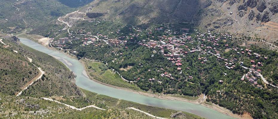 Medeniyetleri buluşturan Kemaliye UNESCO’nun kalıcı miras listesine girmek istiyor