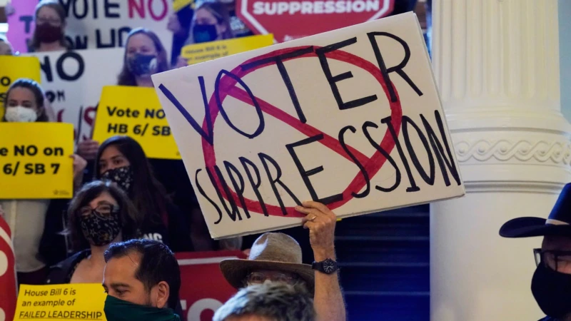 Teksas’ta Demokratlar Seçim Reformu Oylamasını Engelledi 