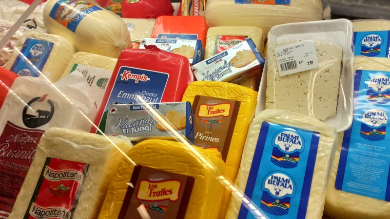 “Venezuela’da Peynir Artık Gramla Satılıyor”