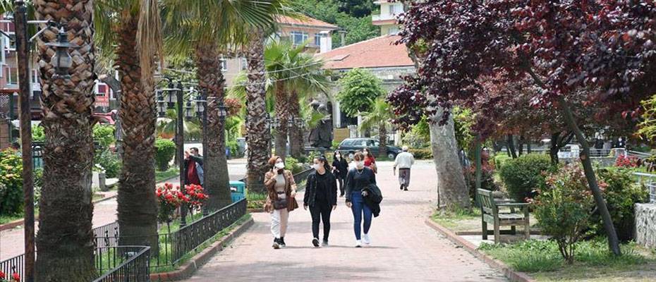 Amasra bayramda tatilcilerin akınına uğradı