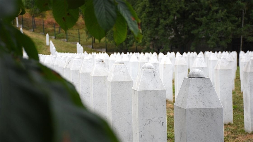 Bosna’da “soykırımı inkâr etmek” suç