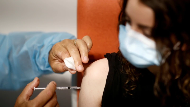 ABD, Yabancı Ziyaretçilere Aşı Zorunluluğu Getirmeyi Planlıyor