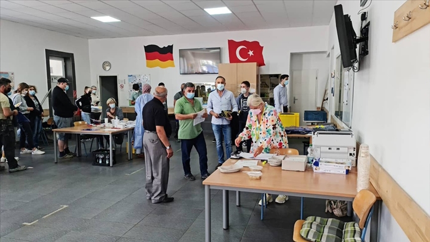 Almanya'da camilerde aşı kampanyaları sürüyor