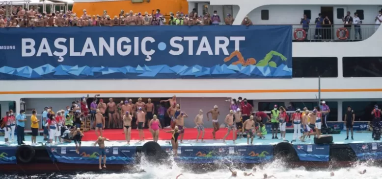 İstanbul’da Kıtalararası Yüzme Yarışı 