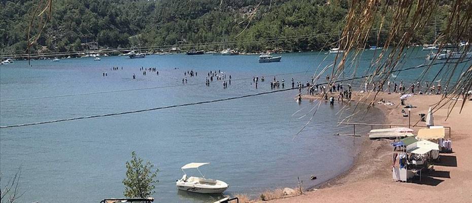Marmaris Kızkumu Plajı'nda hayat normale dönmeye başladı
