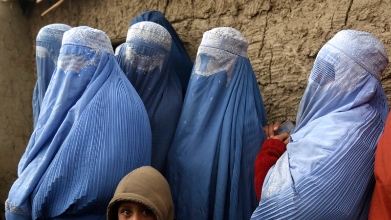 Tahliyeler Afgan Kadınlar İçin Ölüm-Kalım Meselesi