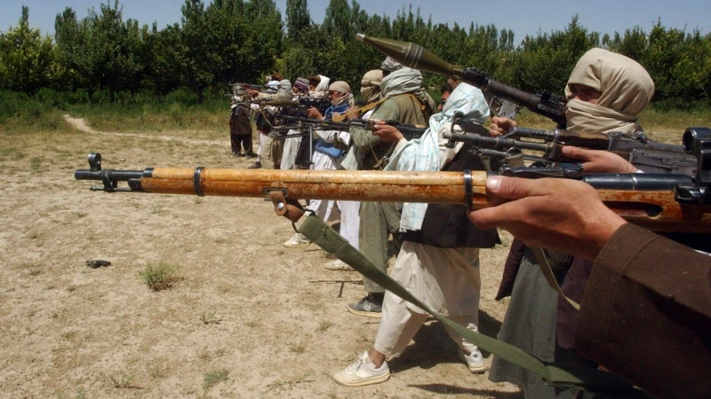 Taleban Başkent Kabil’e Doğru İlerliyor