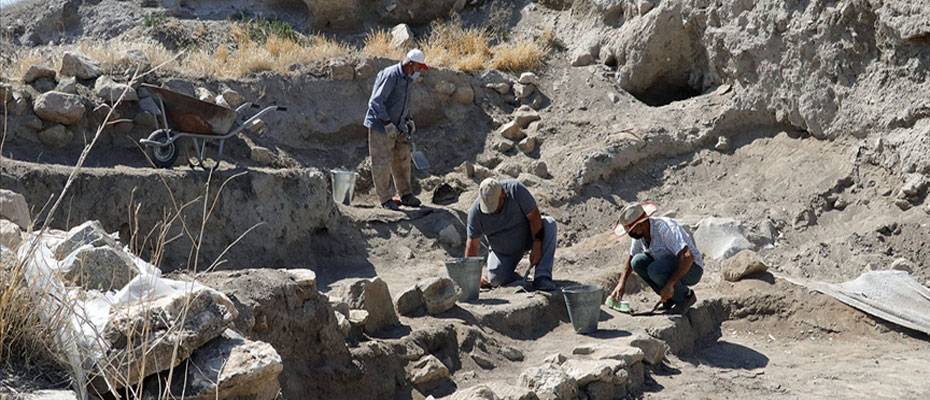Yozgat’ta 5 bin 500 yıllık Çadır Höyük’te kazı çalışmaları başladı