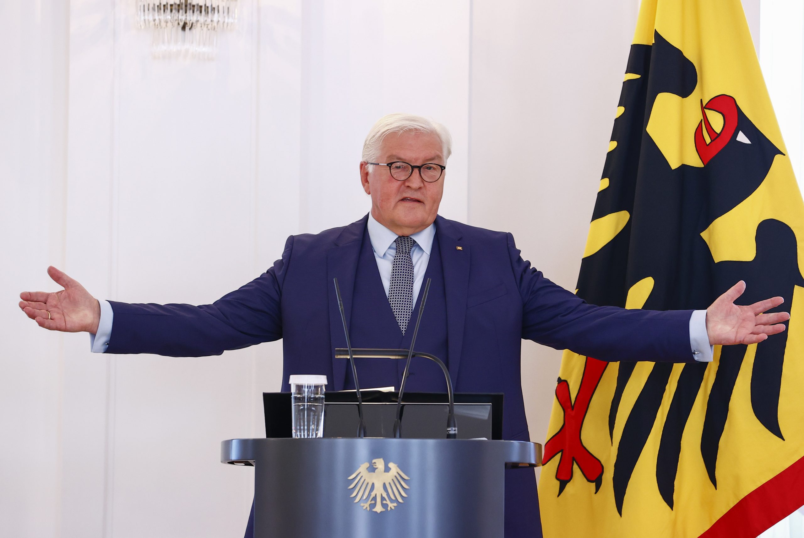 Cumhurbaşkanı Steinmeier: “Bu ülke size çok şey borçlu”