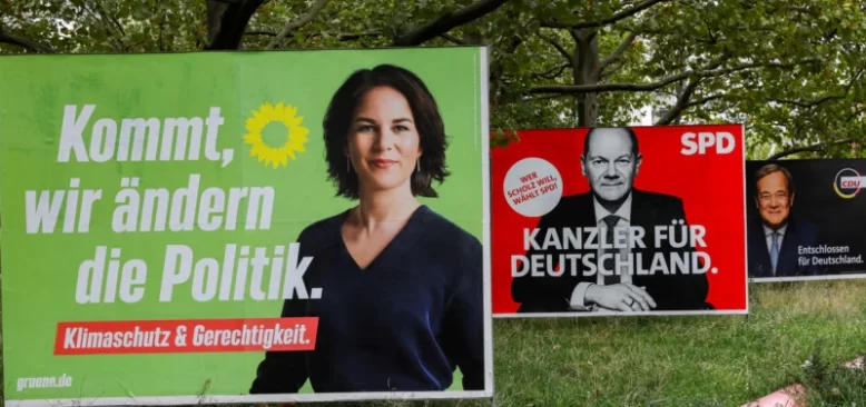 Almanya'da Seçimlere 15 Gün Kala Adaylar Kozlarını Paylaştı