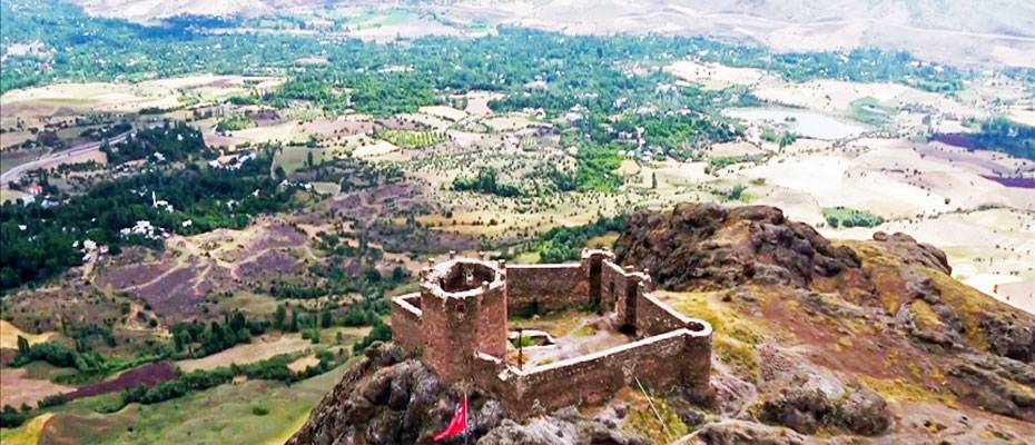 Doğası ve kültürel eserleriyle ön plana çıkan Şebinkarahisar, turizmde gelecek vadediyor