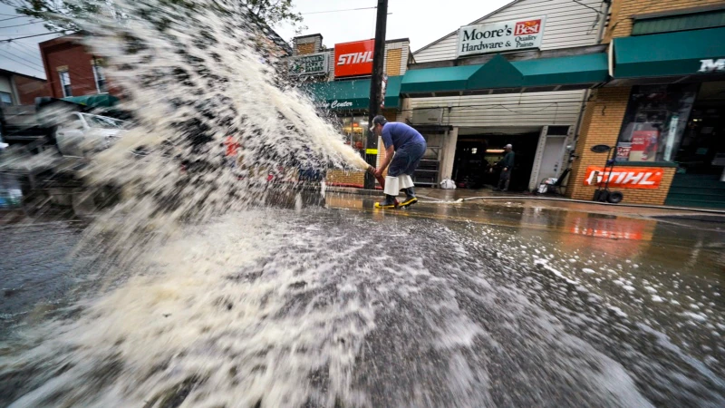 New York ve New Jersey’de Aşırı Yağışlar Can Aldı