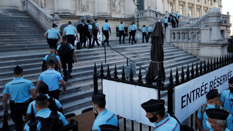 Paris Saldırıları Büyük Davası Başladı