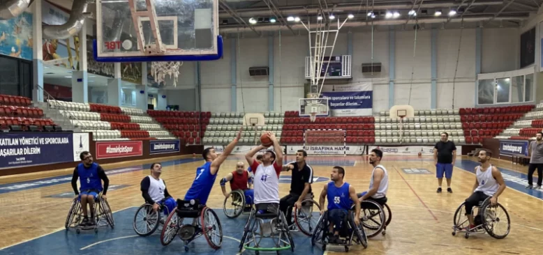 Tekerlekli Sandalyedeki Hayatlar Basketbolla Değişti