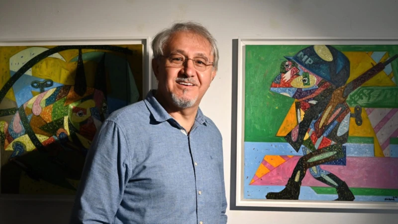 Türk Ressam Onay Akbaş'tan Paris'te "Çizgiler" Sergisi