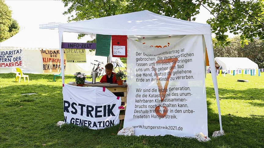 Almanya’da aktivistler açlık grevini sürdürüyor