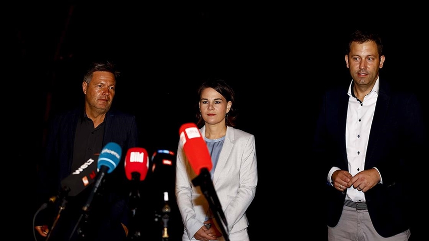 Yeşiller'den koalisyon açıklaması