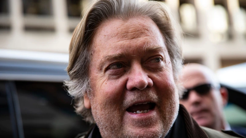 Bannon Kongre’ye İtaatsizlikle Suçlandı 