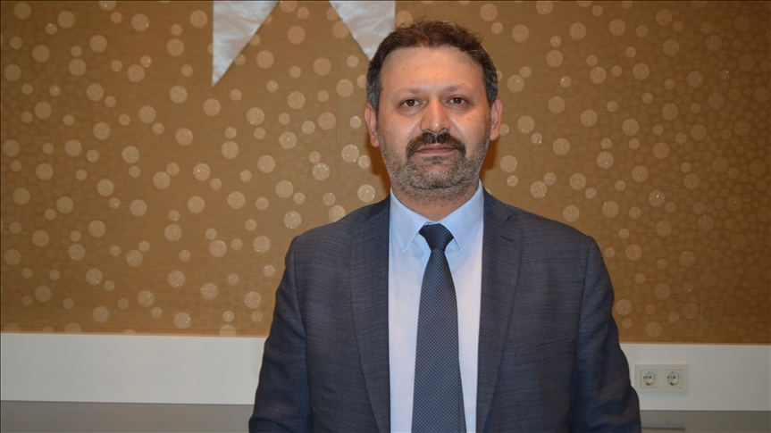 Avrupa'daki Türklere de hizmet vermek istiyor