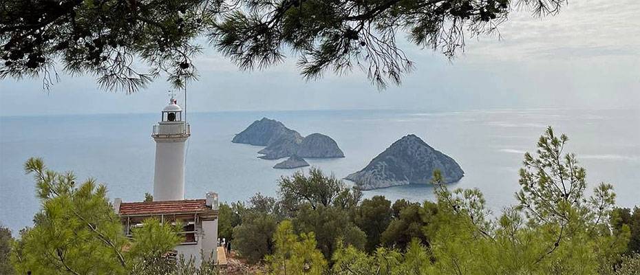 Gelidonya Feneri turistlerin de uğrak yeri oldu