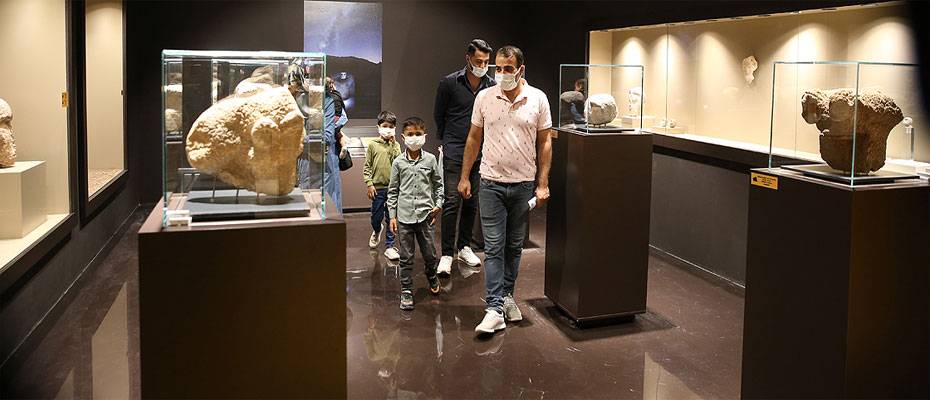 Karahantepe'deki buluntular Şanlıurfa Arkeoloji Müzesi'ne ilgiyi artırdı