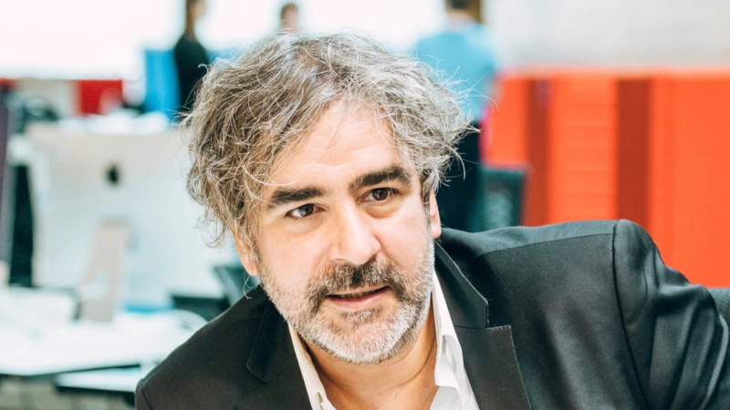 PEN Almanya’nın Yeni Başkanı Deniz Yücel