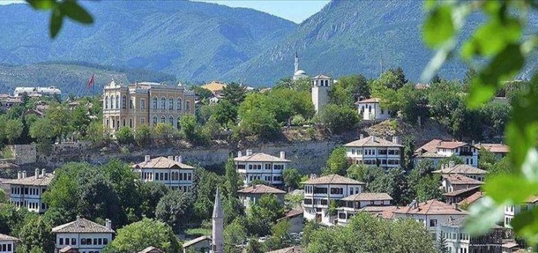 'UNESCO kenti Safranbolu' 1,5 milyon turist hedefine kilitlendi