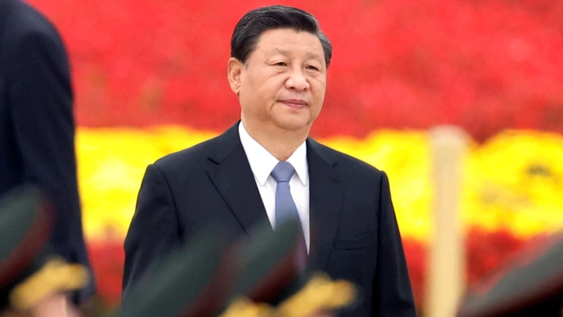 Çin’de Devlet Başkanı Xi’ye “Mao” Statüsü