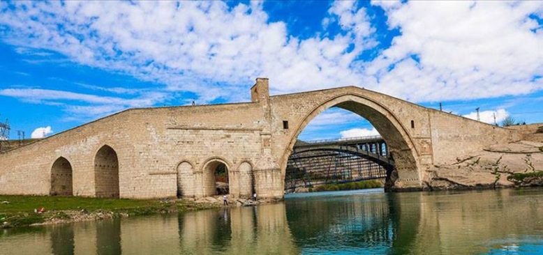 Diyarbakır'ın gözde ilçesi Silvan tarihi mekanlarıyla turizmde iddialı