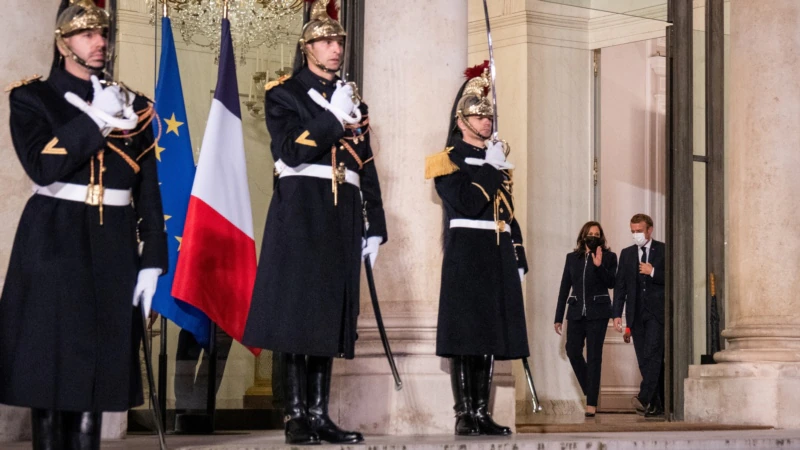 Macron ve Harris: “Yeni Bir Dönemin Başındayız”