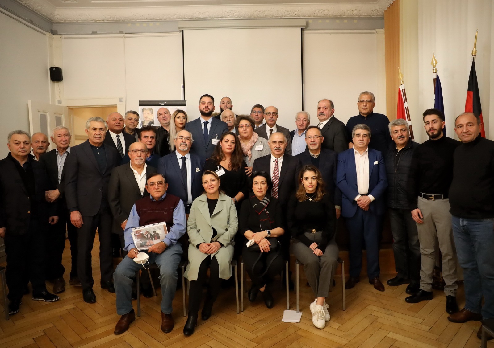 Nurullah Gençaslan dostları tarafından rahmet ve saygıyla anıldı