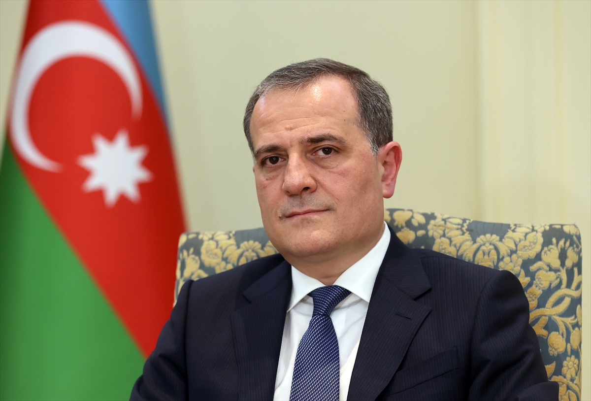 Azerbaycan Dışişleri Bakanı Bayramov, Ermenistan'a anında karşılık vereceklerini söyledi