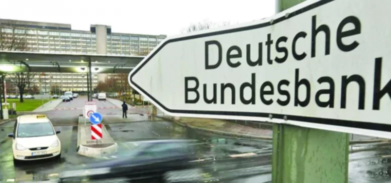 Alman ekonomisi, Delta ve Omicron kısıtlamalarıyla küçüldü