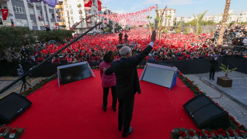 CHP Mersin’de Seçim Talebini Nasıl Seslendirdi? 