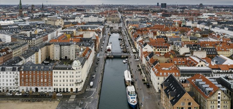Danimarka hükümeti önlemleri sıkılaştırıyor
