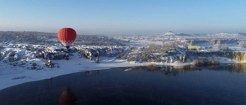Frig Vadisi’nde sıfırın altında 16 derecede balon uçuşu