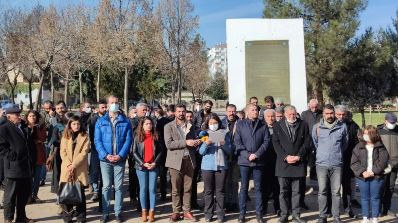 Hasta Mahkumların Yakınları Dışarıda Tedavi İstiyor