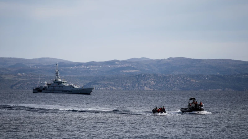 Kaçak Göçmen Teknesi Battı: En Az 7 Can Kaybı