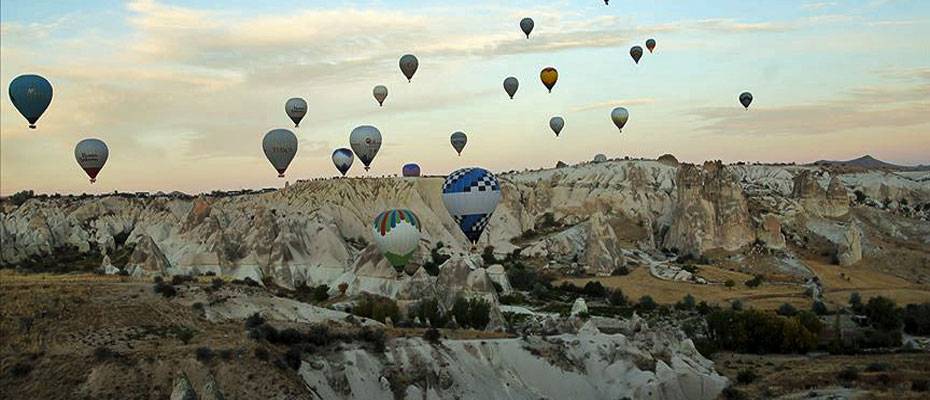 Kapadokya'da turizmciler 2022 yılında turist yoğunluğu bekliyor