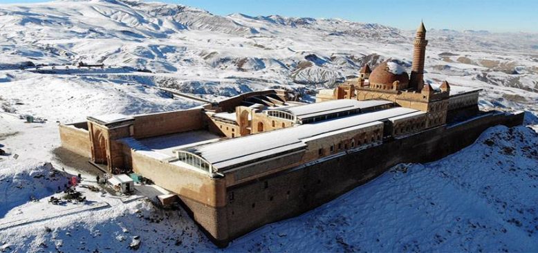 238 yıllık İshak Paşa Sarayı'nda 'merkezi ısıtma sistemi' izleri
