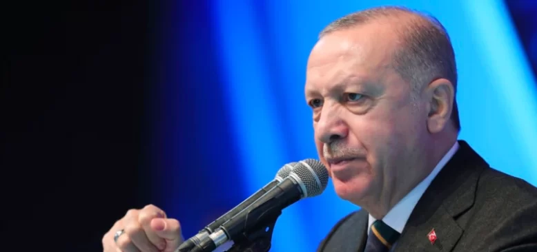 Erdoğan’dan Cuma Namazında Sezen Aksu’ya Tepki