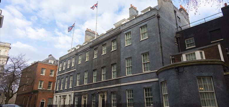 İngiliz polisi, Başbakanlıktaki partilere ilişkin soruşturma başlattı