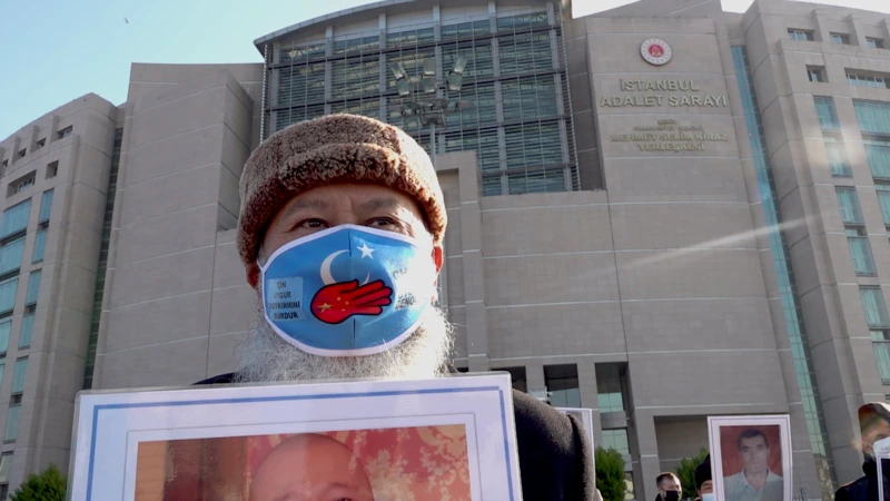 İstanbul’da Uygur Türklerinden Çin’e Suç Duyurusu