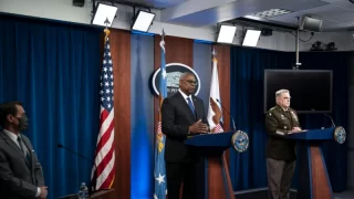 Pentagon: “NATO Müttefiklerimizle Omuz Omuzayız”